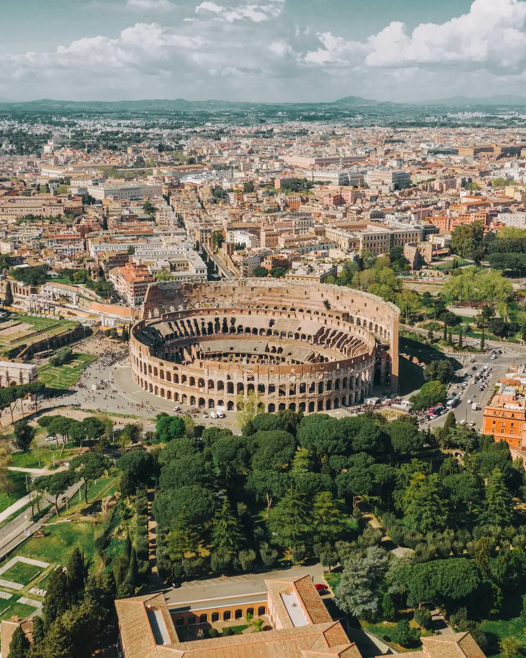 Rome: Guided Colosseum Underground Tour